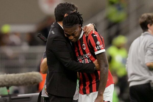 Paulo Fonseca e Rafael Leão