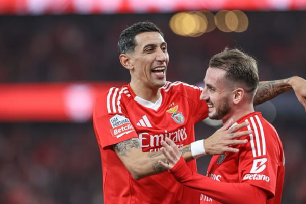 Di Maria e Akturkoglu