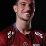 Cédric Soares
