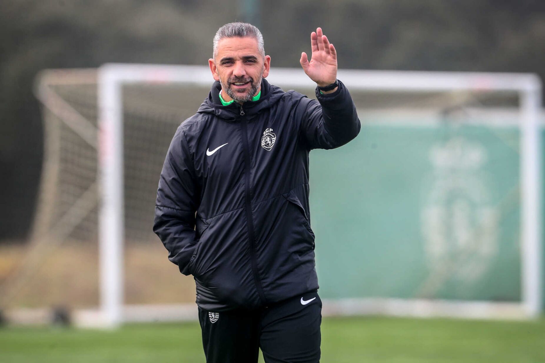 Rui afastou jogador do Sporting e aziou com uma jornalista "questão interna..." Futebol